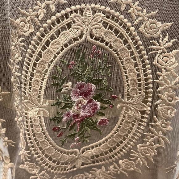 Upcycled Denim Jacket Embroidered Lace Open back beige Size XL/XXL Floral - Picture 6 of 9